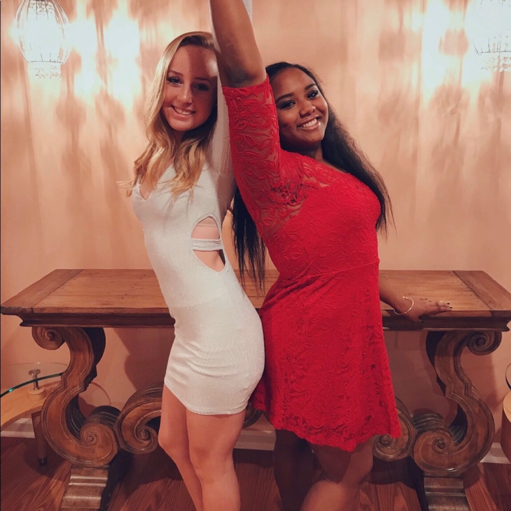 Meet your Posher, Kkerri